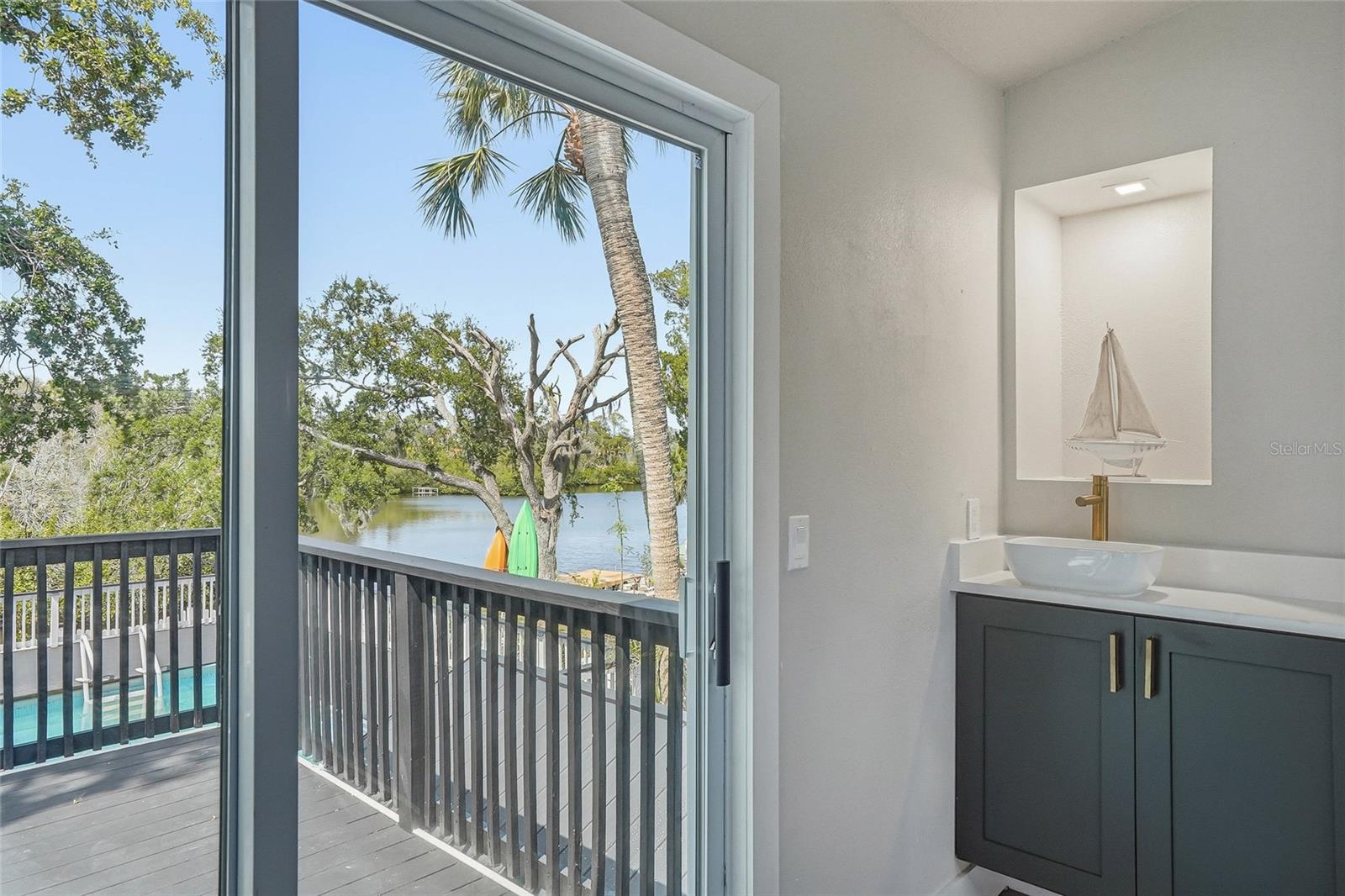 5153 BAY BLVD, PORT RICHEY, FL, 34668