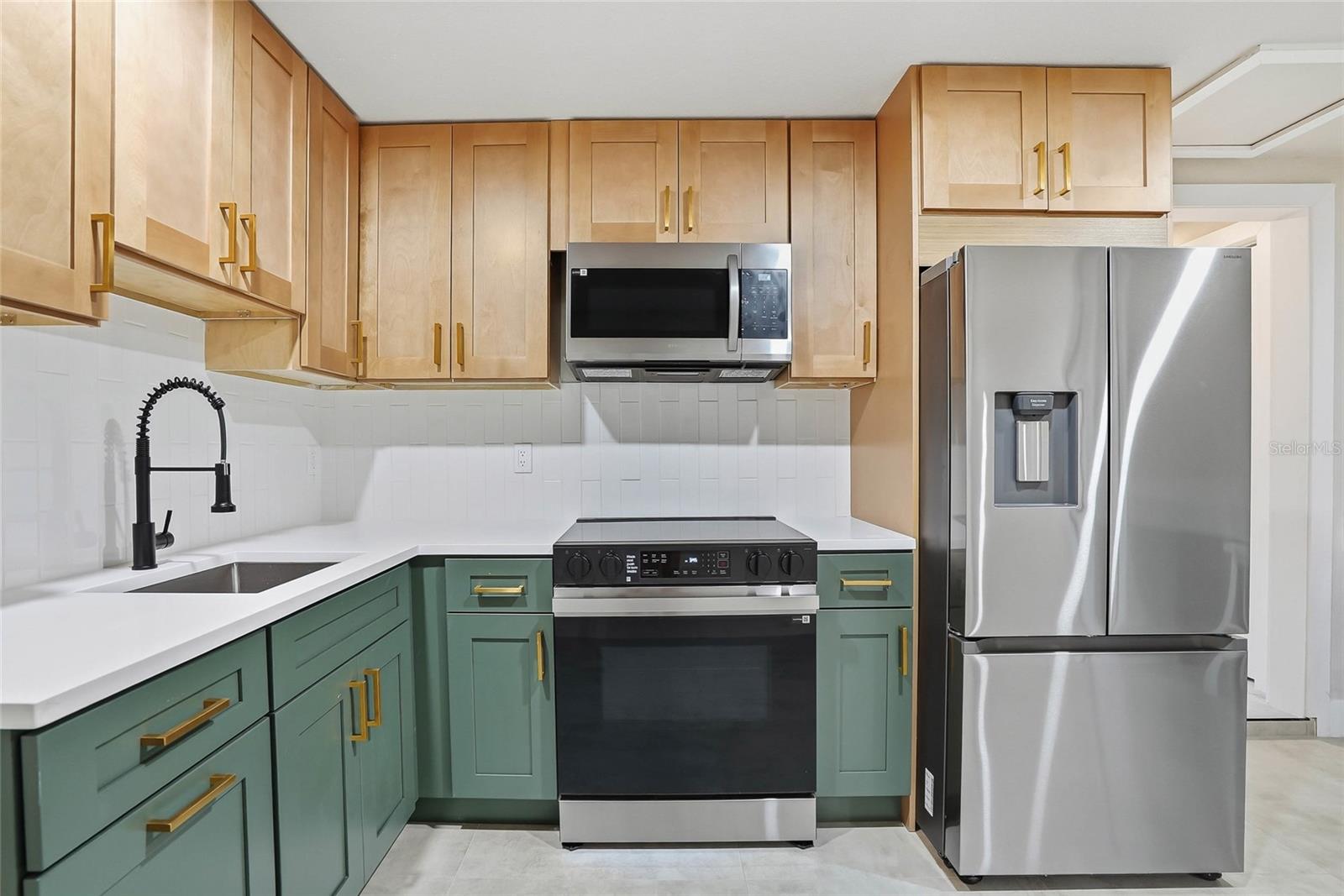 5153 BAY BLVD, PORT RICHEY, FL, 34668