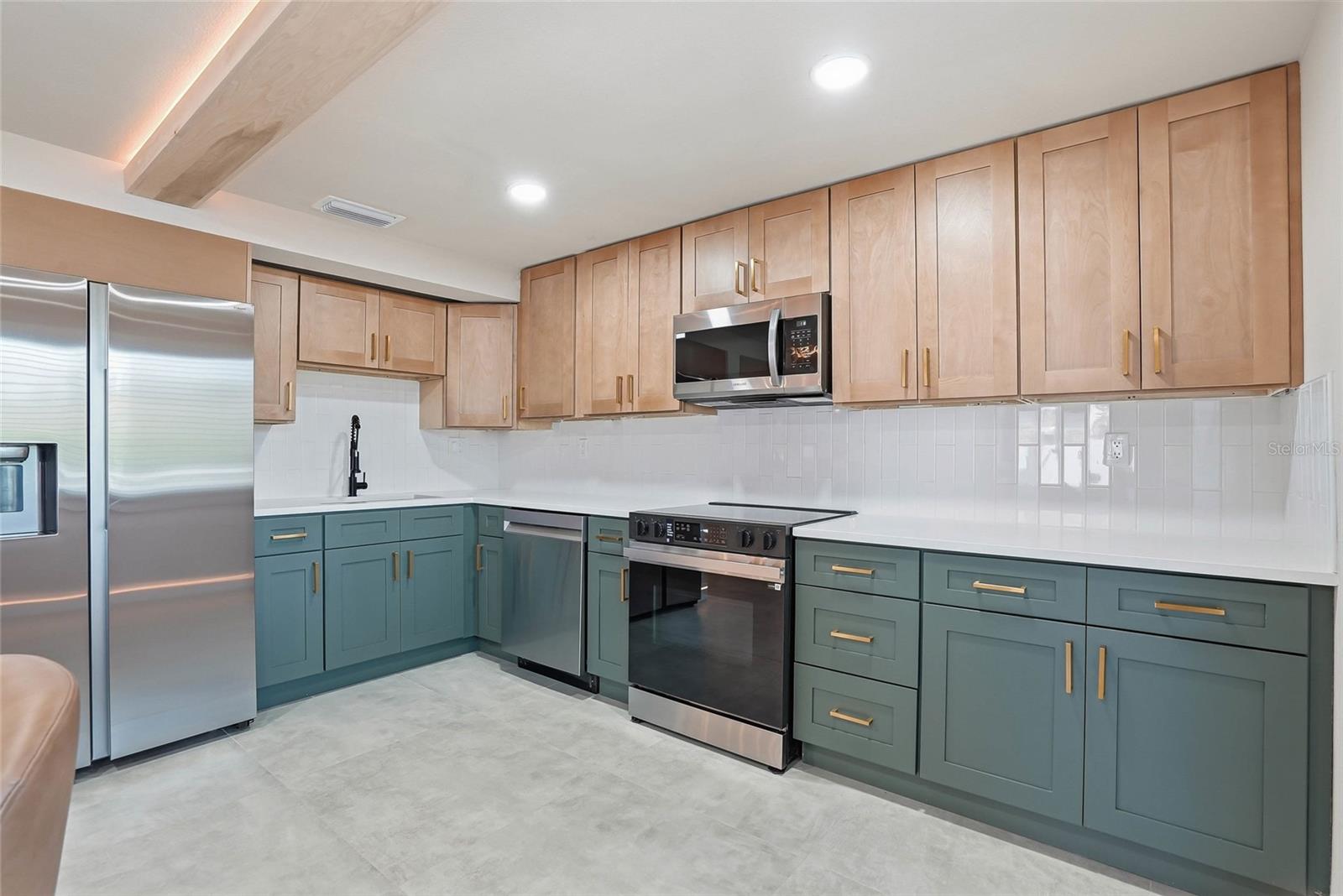 5153 BAY BLVD, PORT RICHEY, FL, 34668