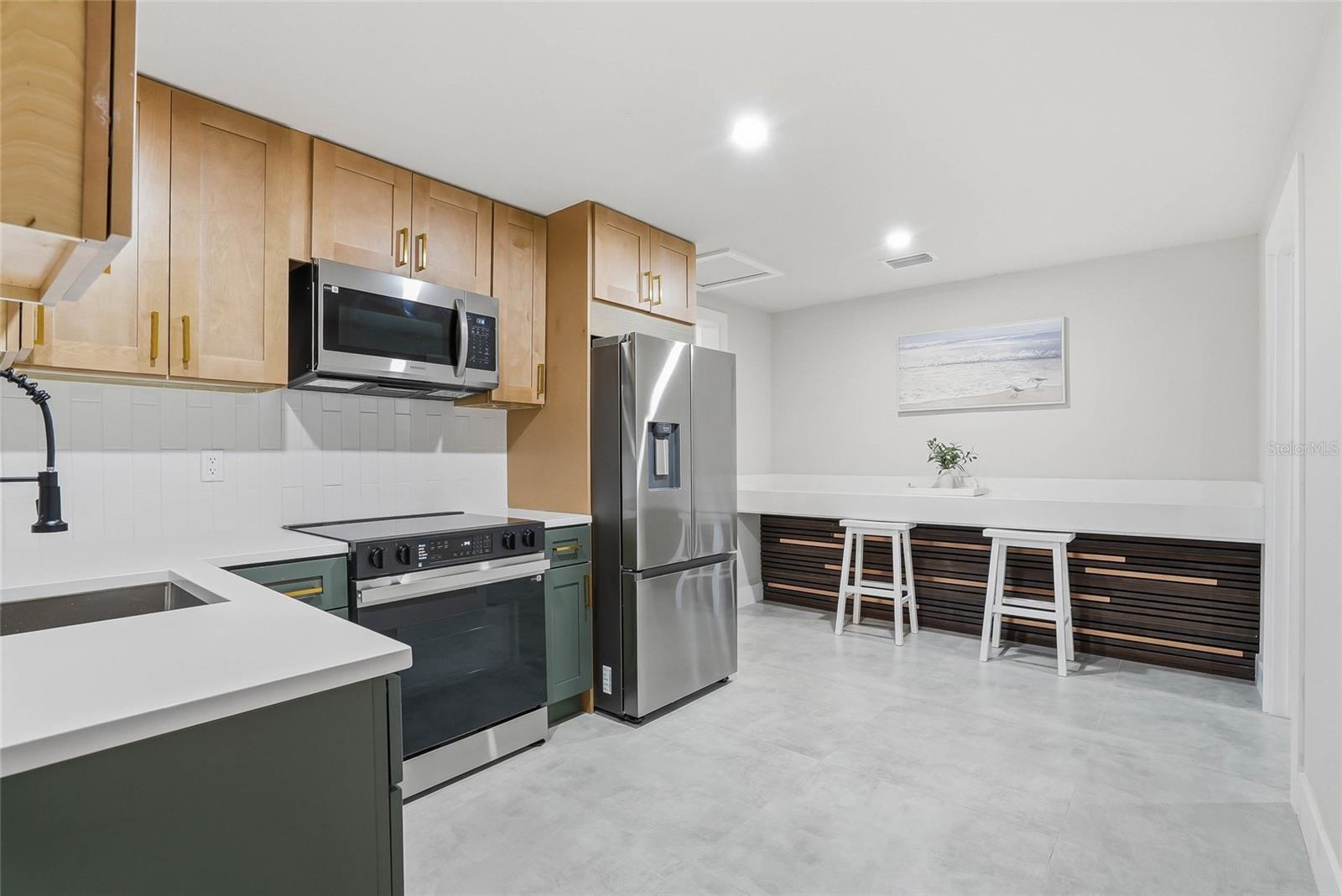 5153 BAY BLVD, PORT RICHEY, FL, 34668