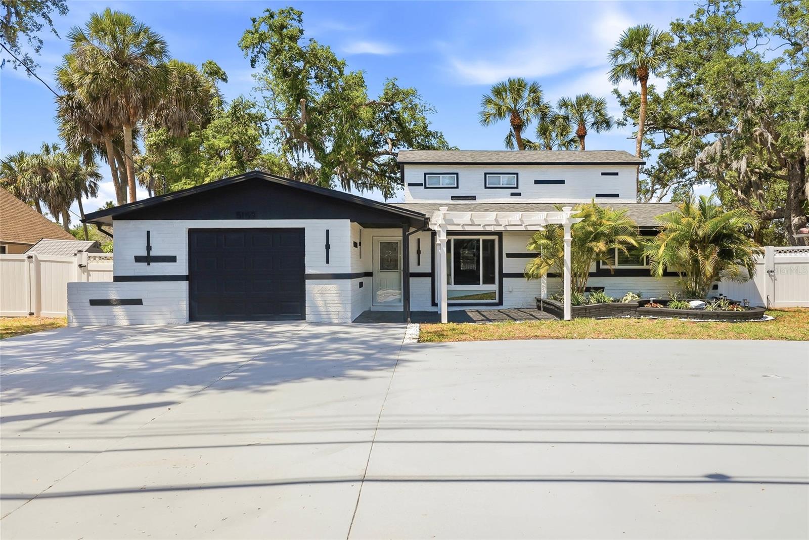 5153 BAY BLVD, PORT RICHEY, FL, 34668
