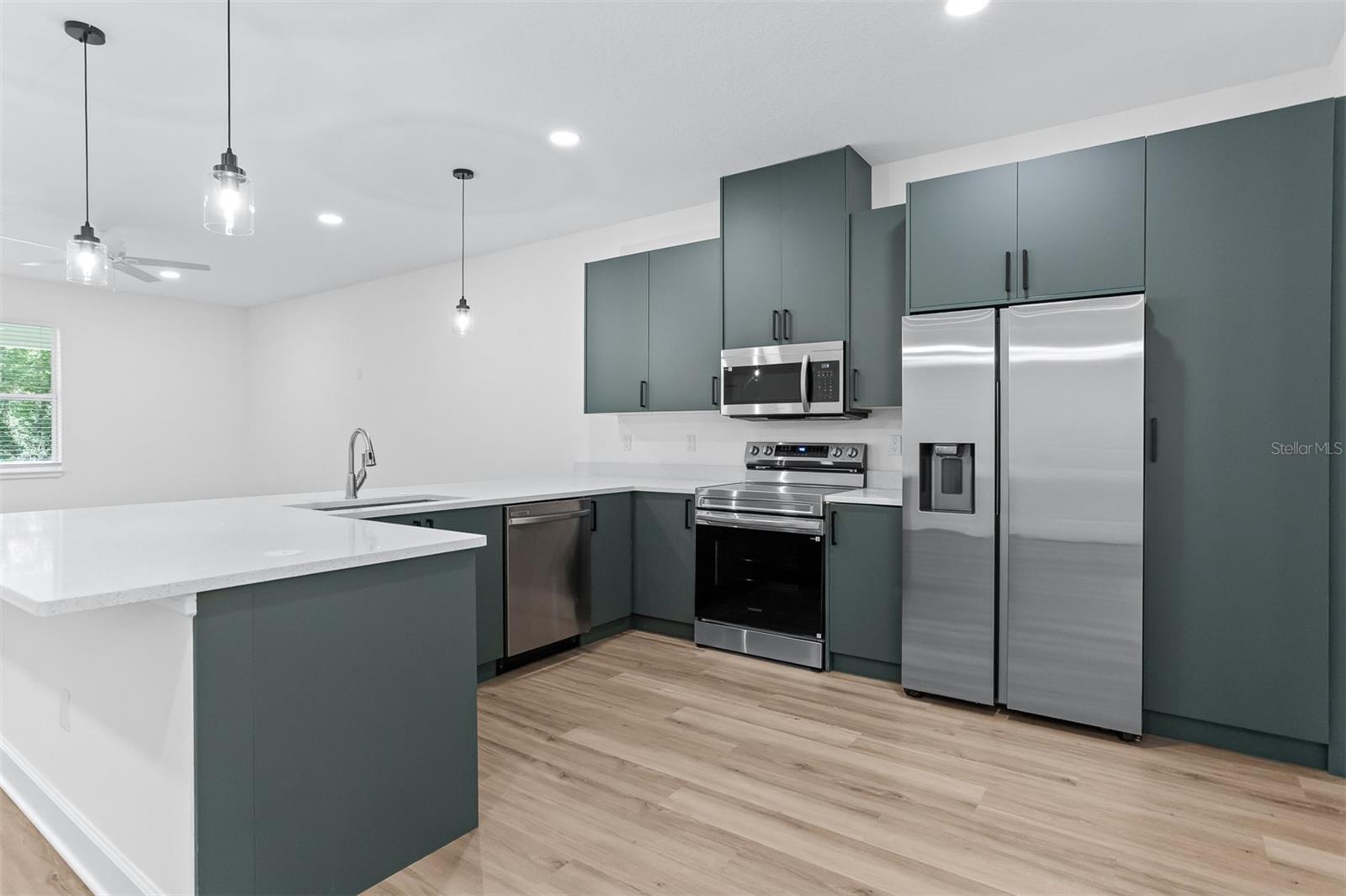 11421 & 11423 WELDON ST, SEFFNER, FL, 33584
