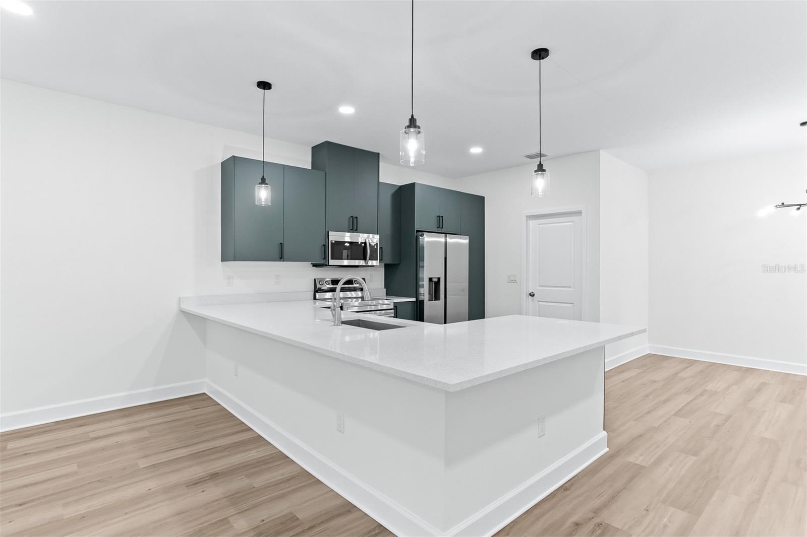 11421 & 11423 WELDON ST, SEFFNER, FL, 33584