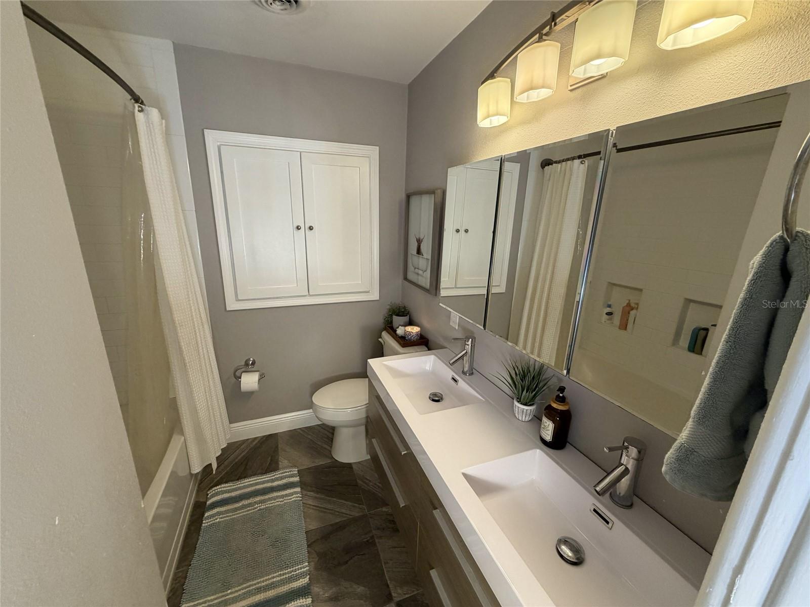 3235 INVERNESS CT, ORLANDO, FL, 32806
