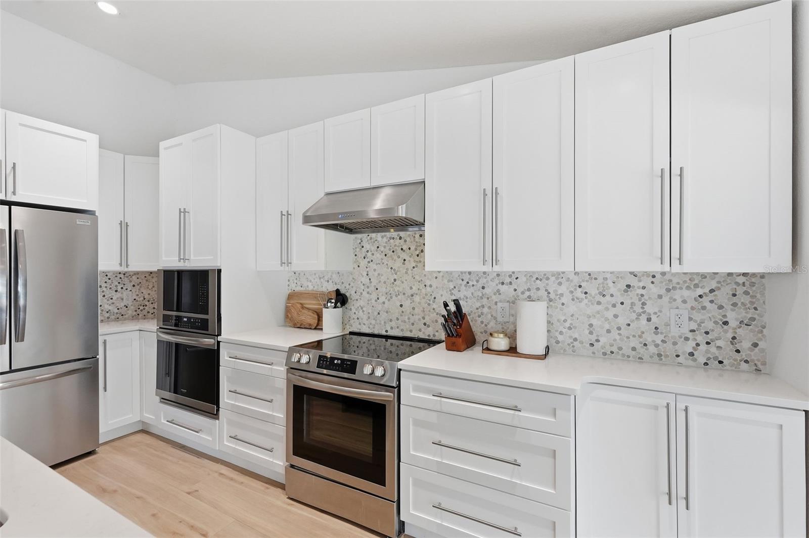 3052 HERON PL, CLEARWATER, FL, 33762