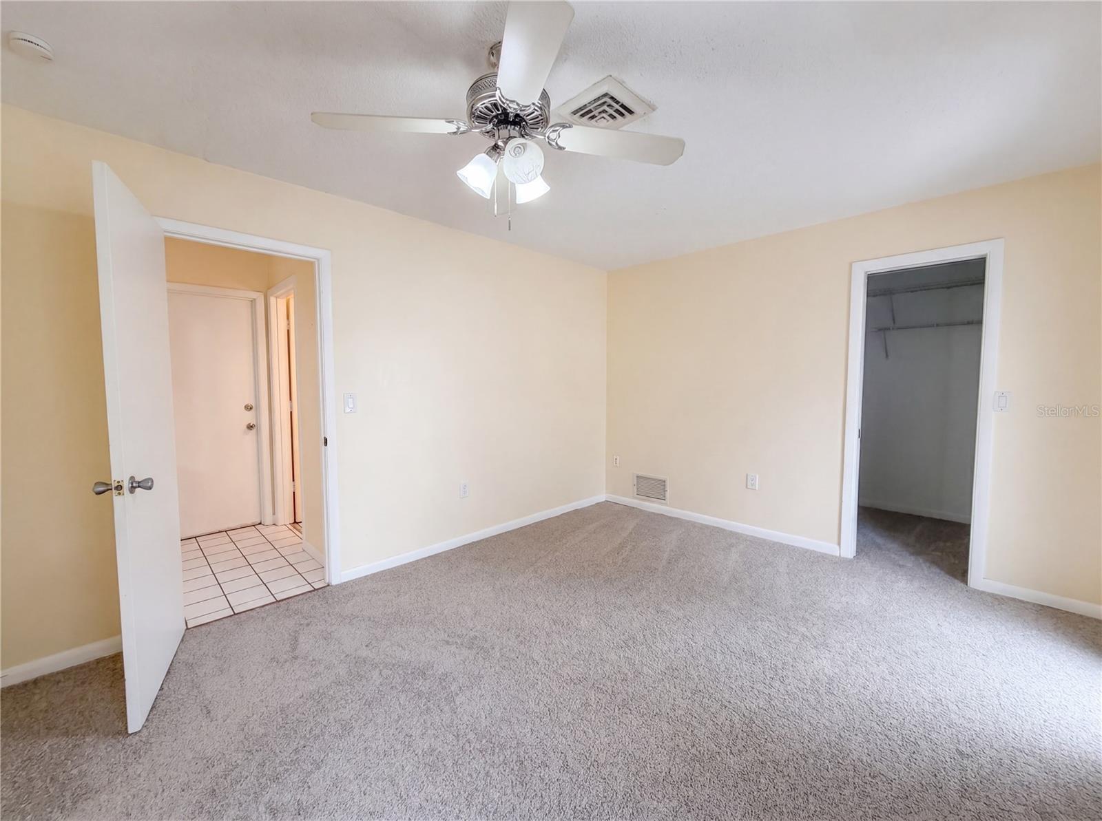 1301 LUCAYA AVE, VENICE, FL, 34285