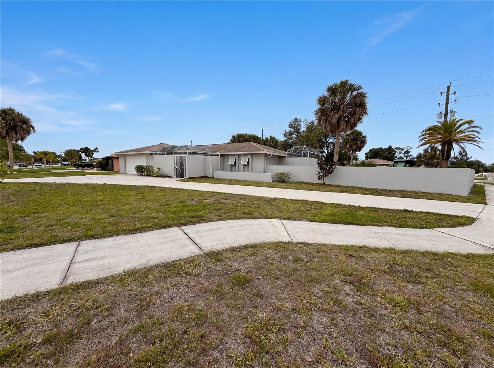 1301 LUCAYA AVE, VENICE, FL, 34285