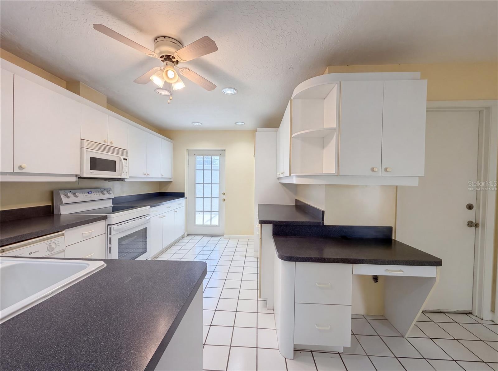 1301 LUCAYA AVE, VENICE, FL, 34285