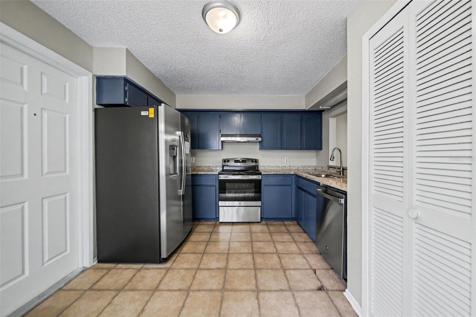 871 BEACH BREEZE DR, ORLANDO, FL, 32835