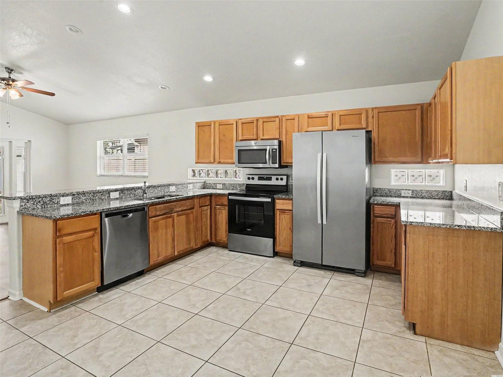 10748 FLYCAST CIR, ORLANDO, FL, 32825