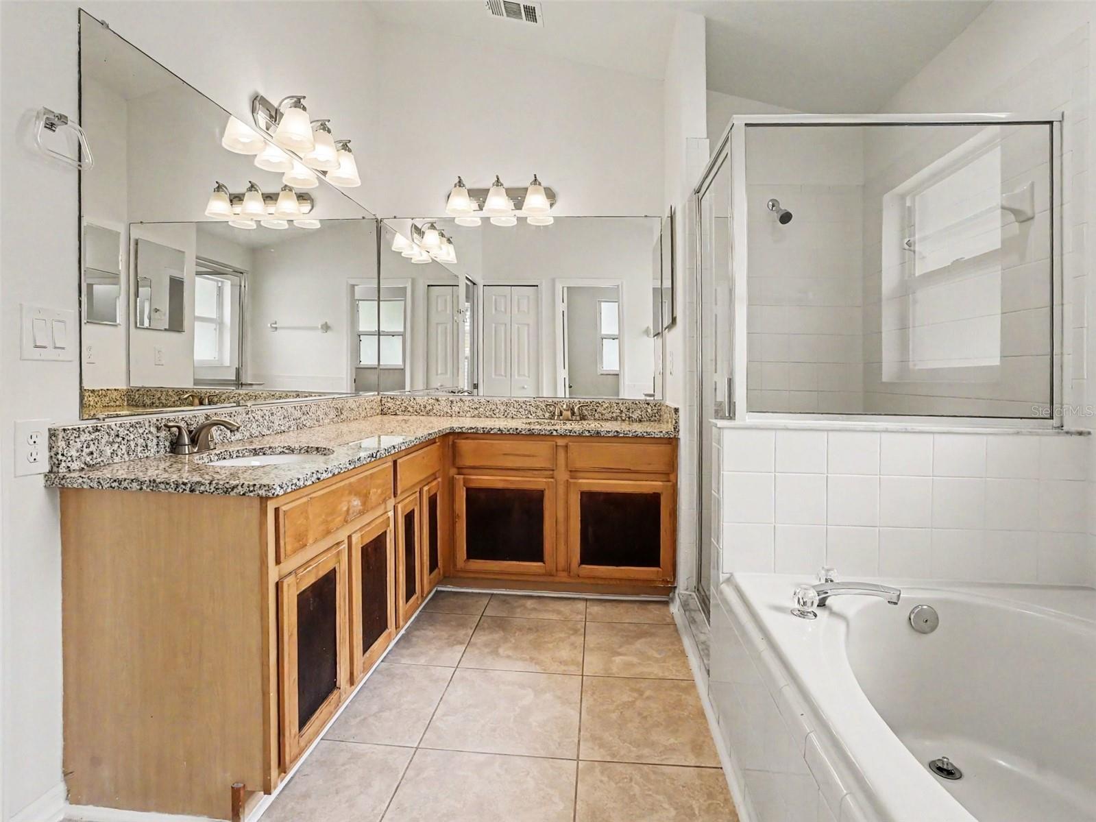 10748 FLYCAST CIR, ORLANDO, FL, 32825