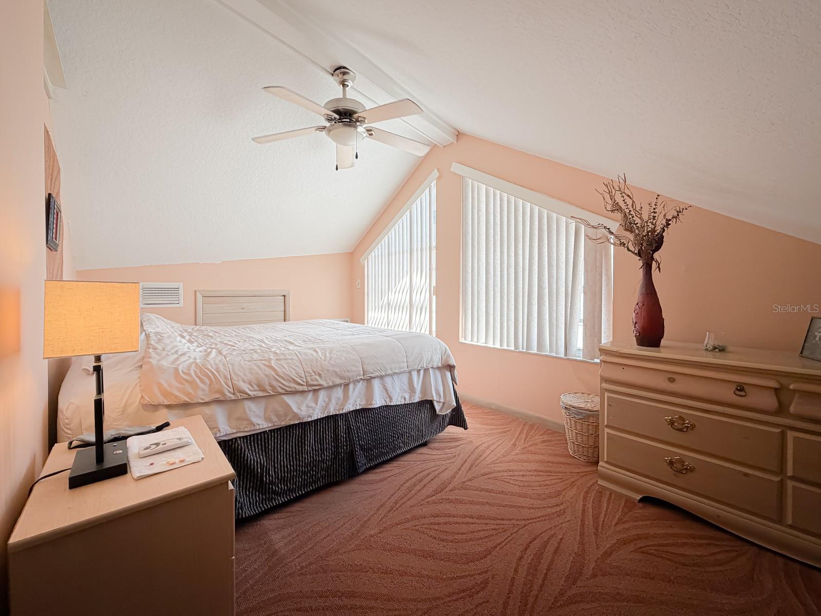 13098 GULF BLVD, MADEIRA BEACH, FL, 33708
