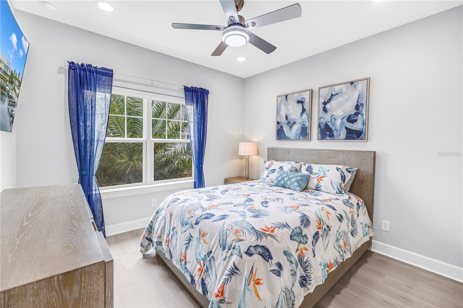 6149 ANCHORAGE WAY S, ST PETERSBURG, FL, 33712