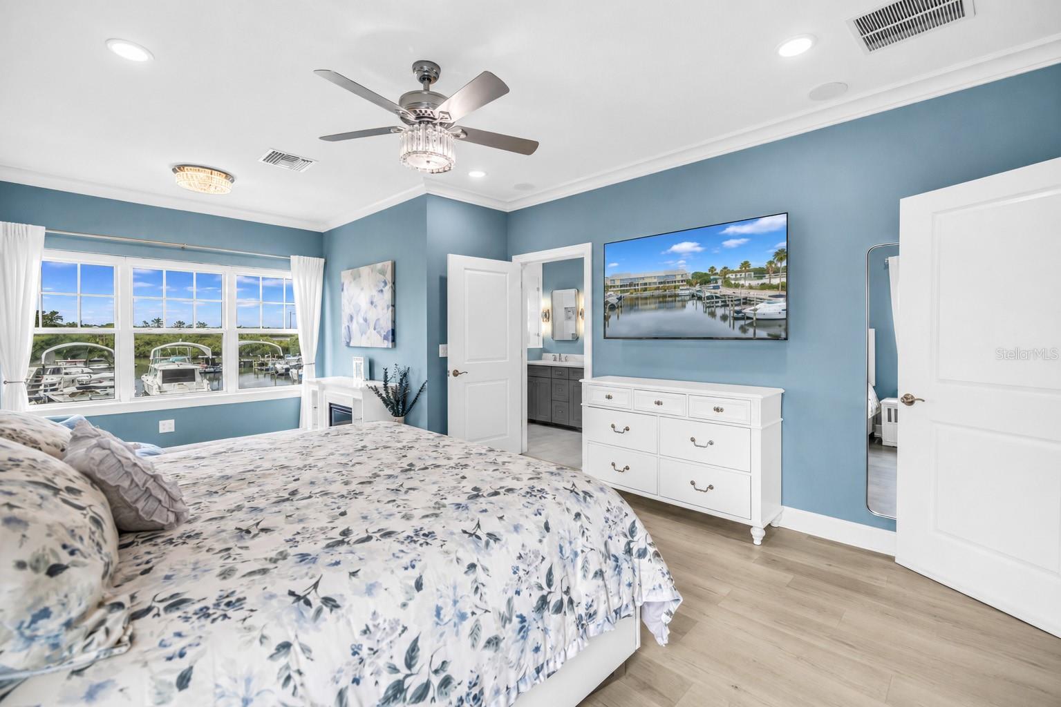 6149 ANCHORAGE WAY S, ST PETERSBURG, FL, 33712