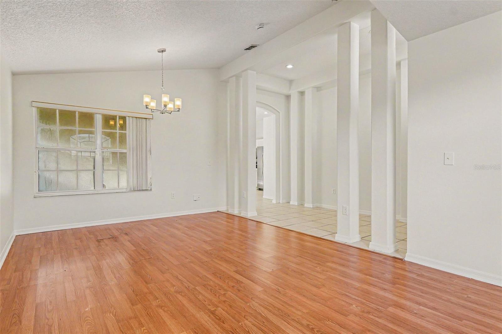 11230 MOONSHINE CREEK CIR, ORLANDO, FL, 32825