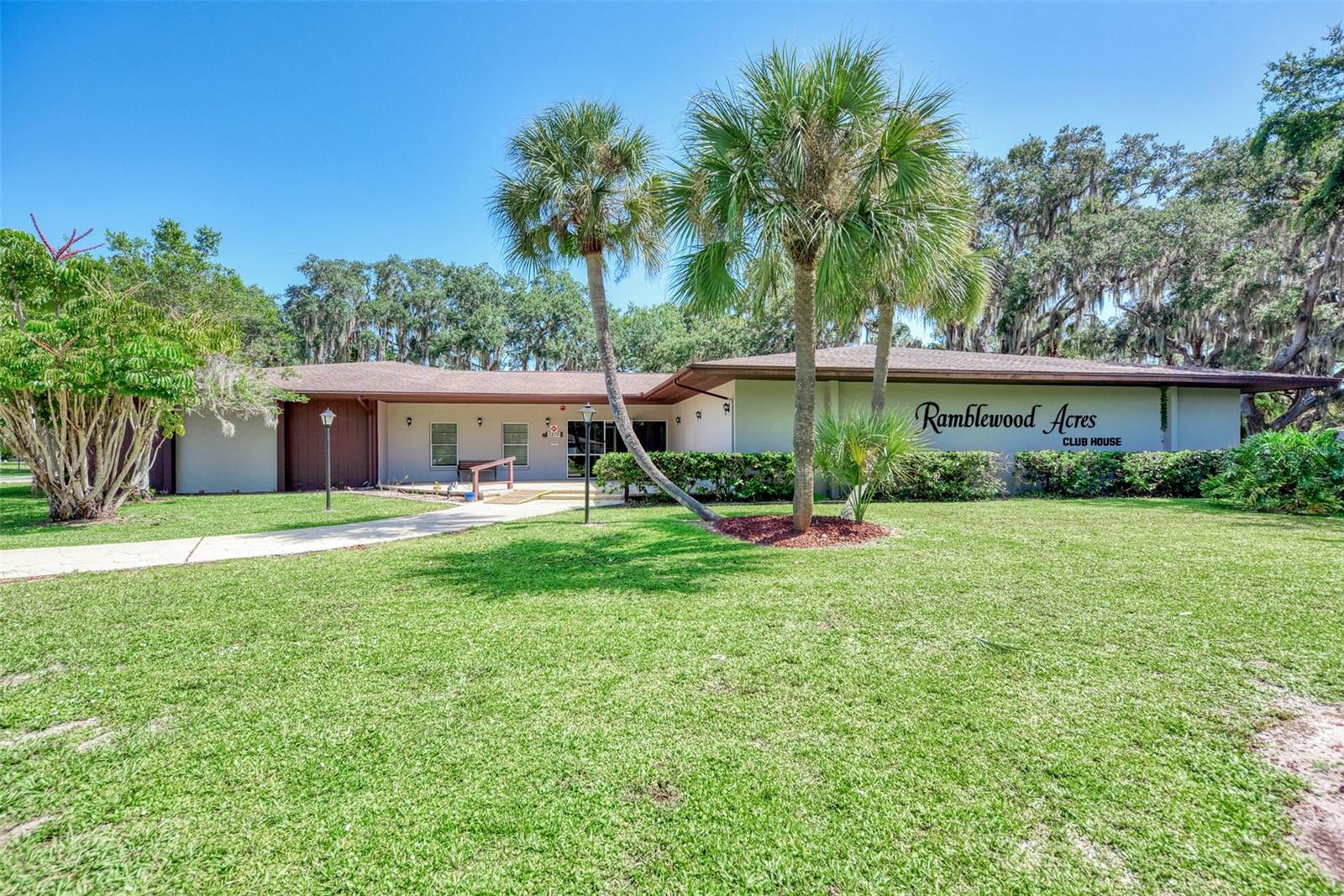 3360 RAMBLEWOOD DR S, SARASOTA, FL, 34237