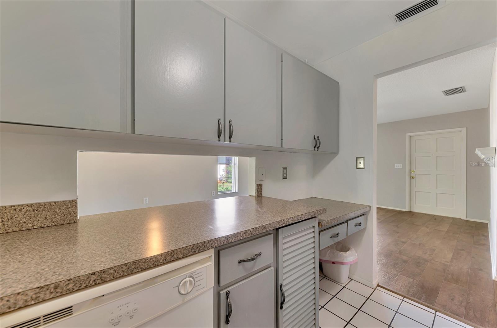 3360 RAMBLEWOOD DR S, SARASOTA, FL, 34237