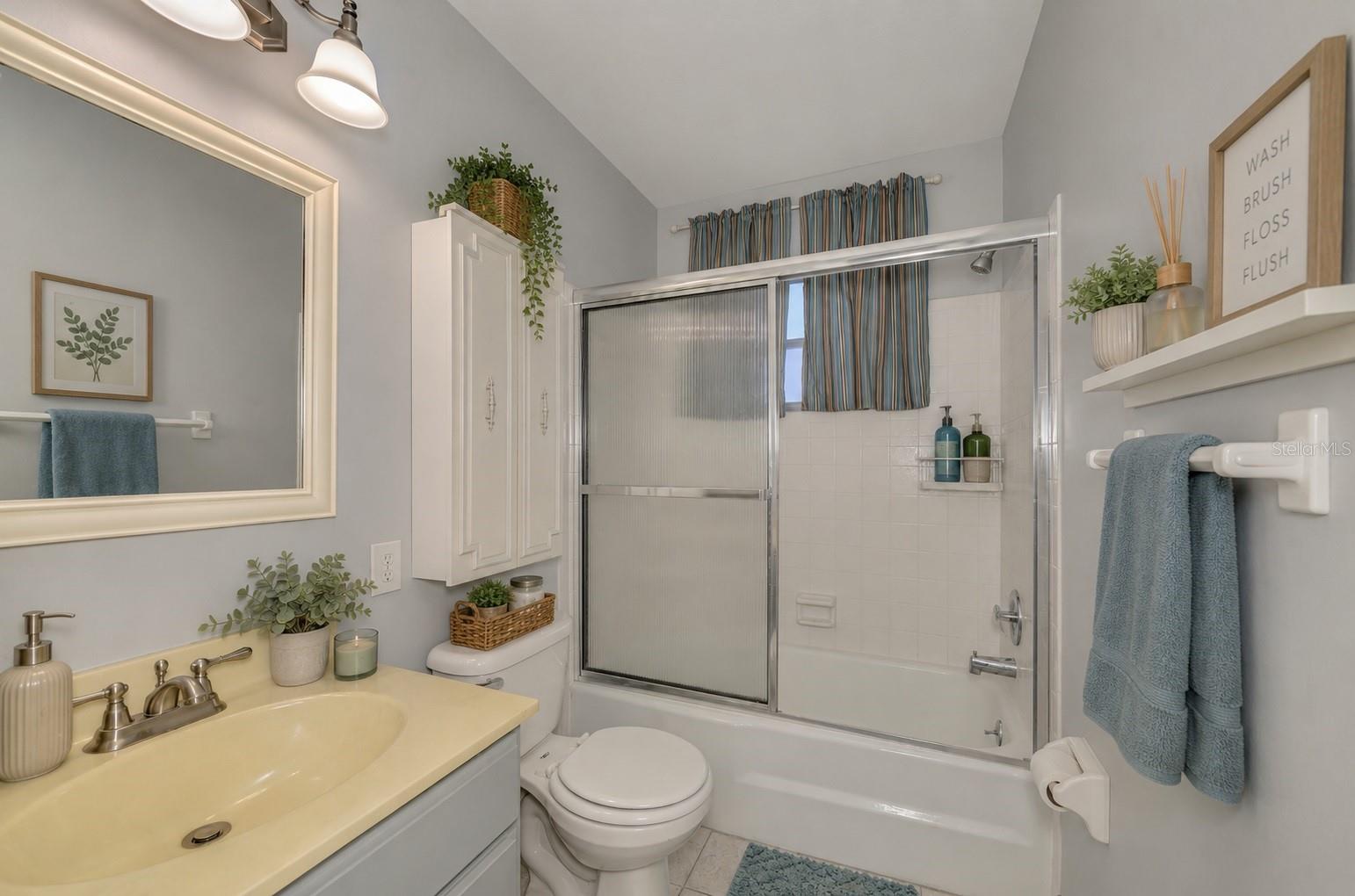 3360 RAMBLEWOOD DR S, SARASOTA, FL, 34237
