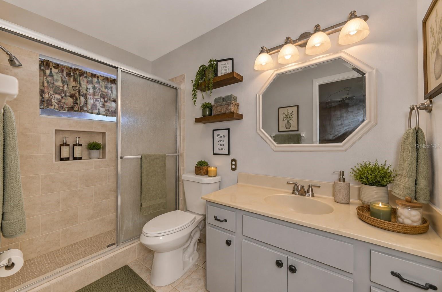 3360 RAMBLEWOOD DR S, SARASOTA, FL, 34237