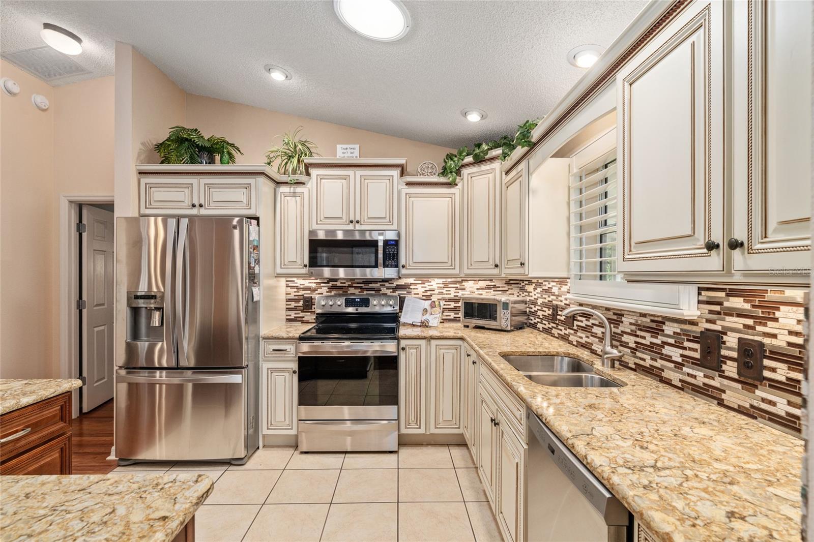 991 BARRYMOORE LOOP, THE VILLAGES, FL, 32162