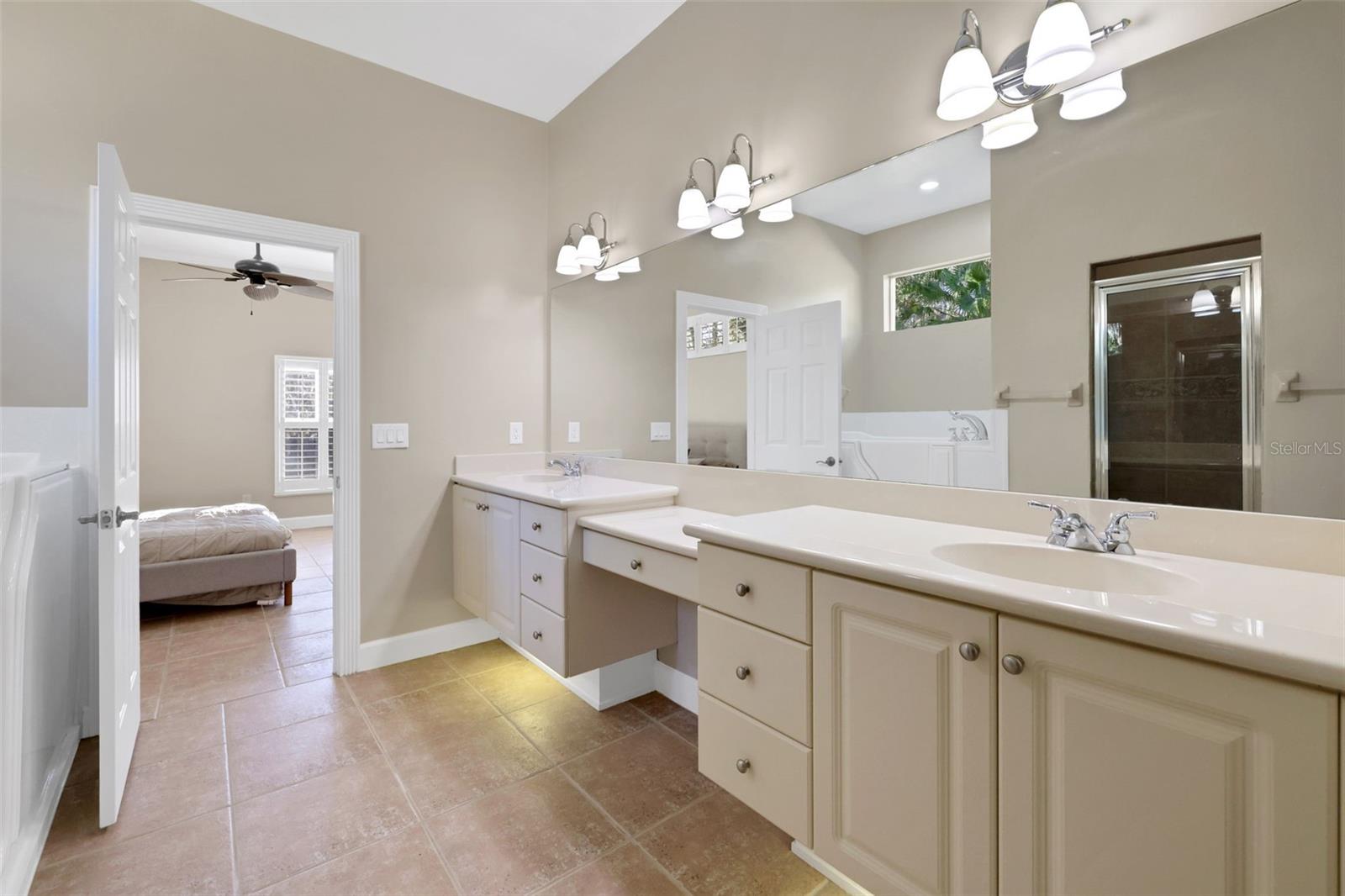 11 CYPRESS HOLLOW LN, ORMOND BEACH, FL, 32174