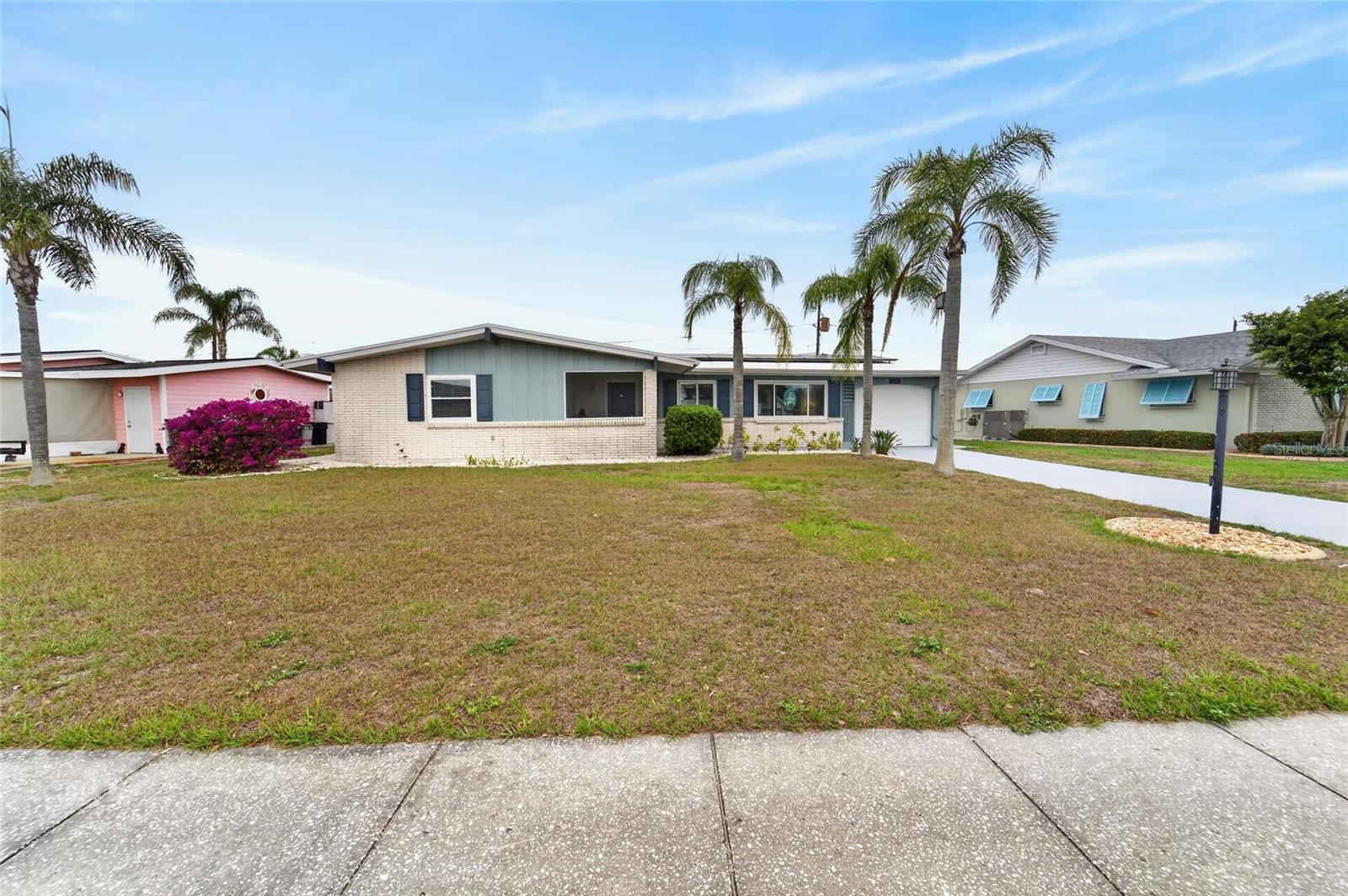 1201 FORDHAM DR, SUN CITY CENTER, FL, 33573