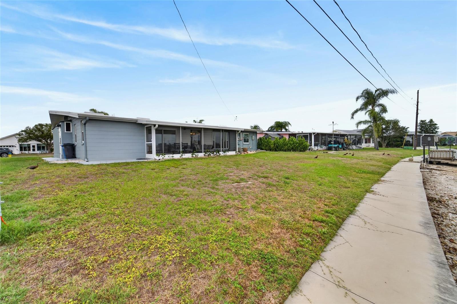 1201 FORDHAM DR, SUN CITY CENTER, FL, 33573