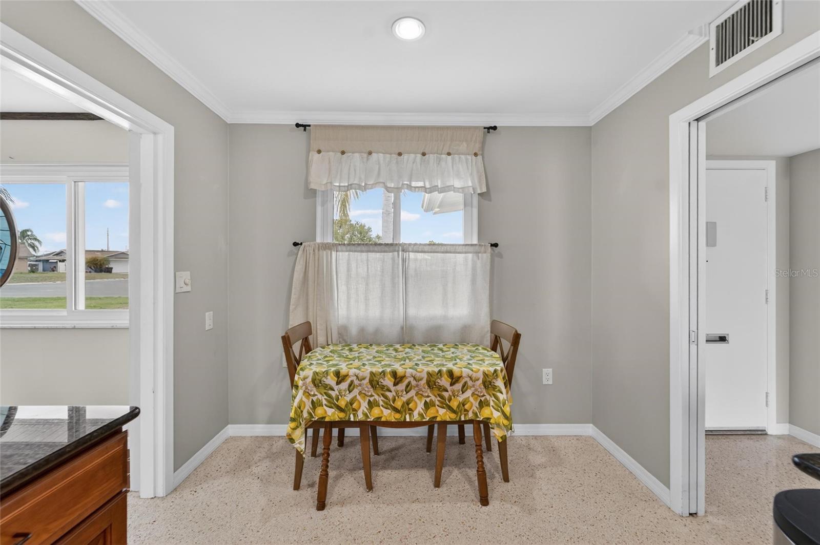 1201 FORDHAM DR, SUN CITY CENTER, FL, 33573