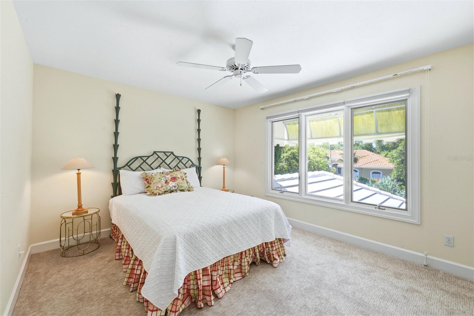 3344 SABAL COVE LN, LONGBOAT KEY, FL, 34228