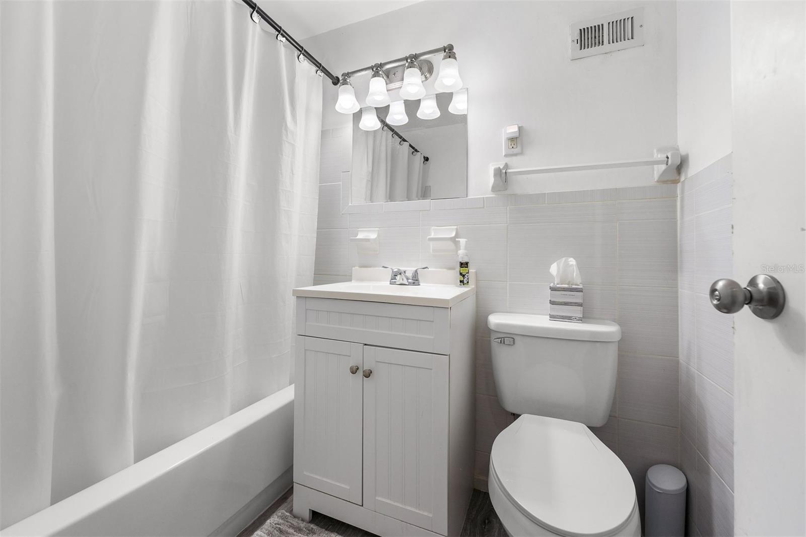 55 SEA PARK BLVD #204, SATELLITE BEACH, FL, 32937