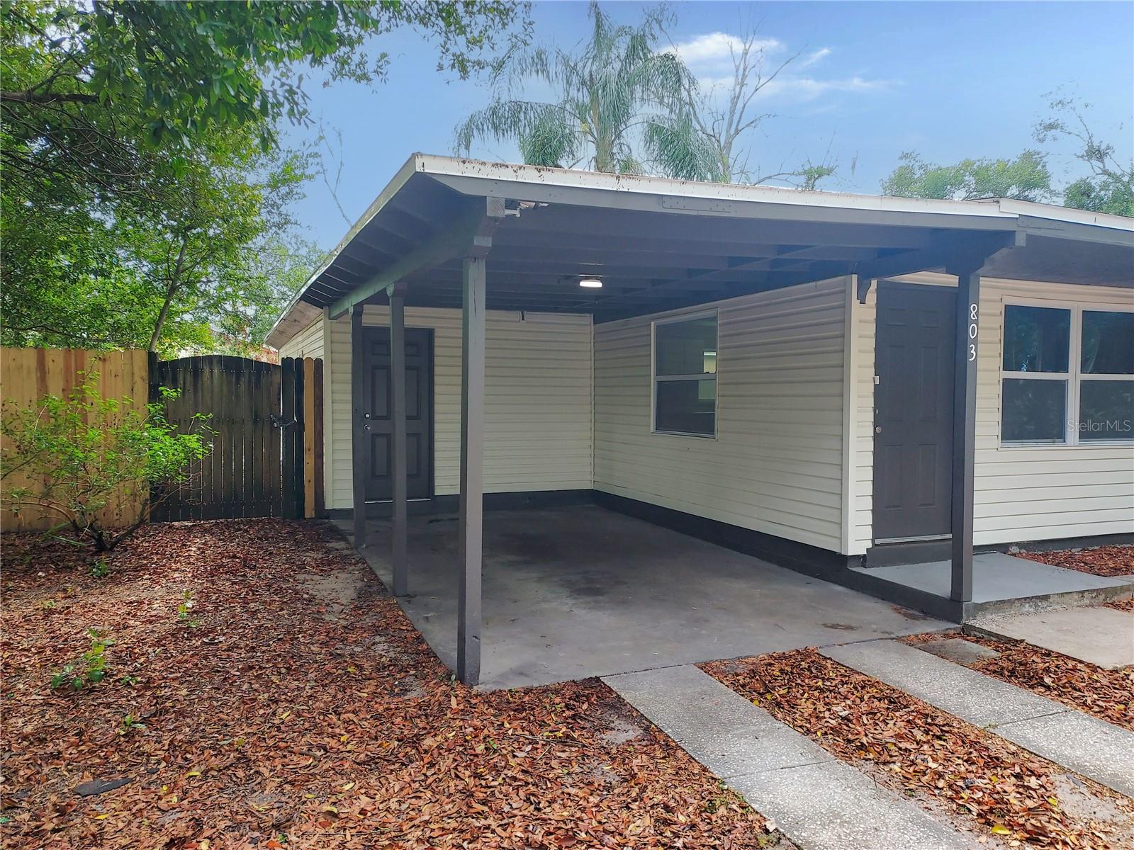 803 VALENCIA RD, PLANT CITY, FL, 33563