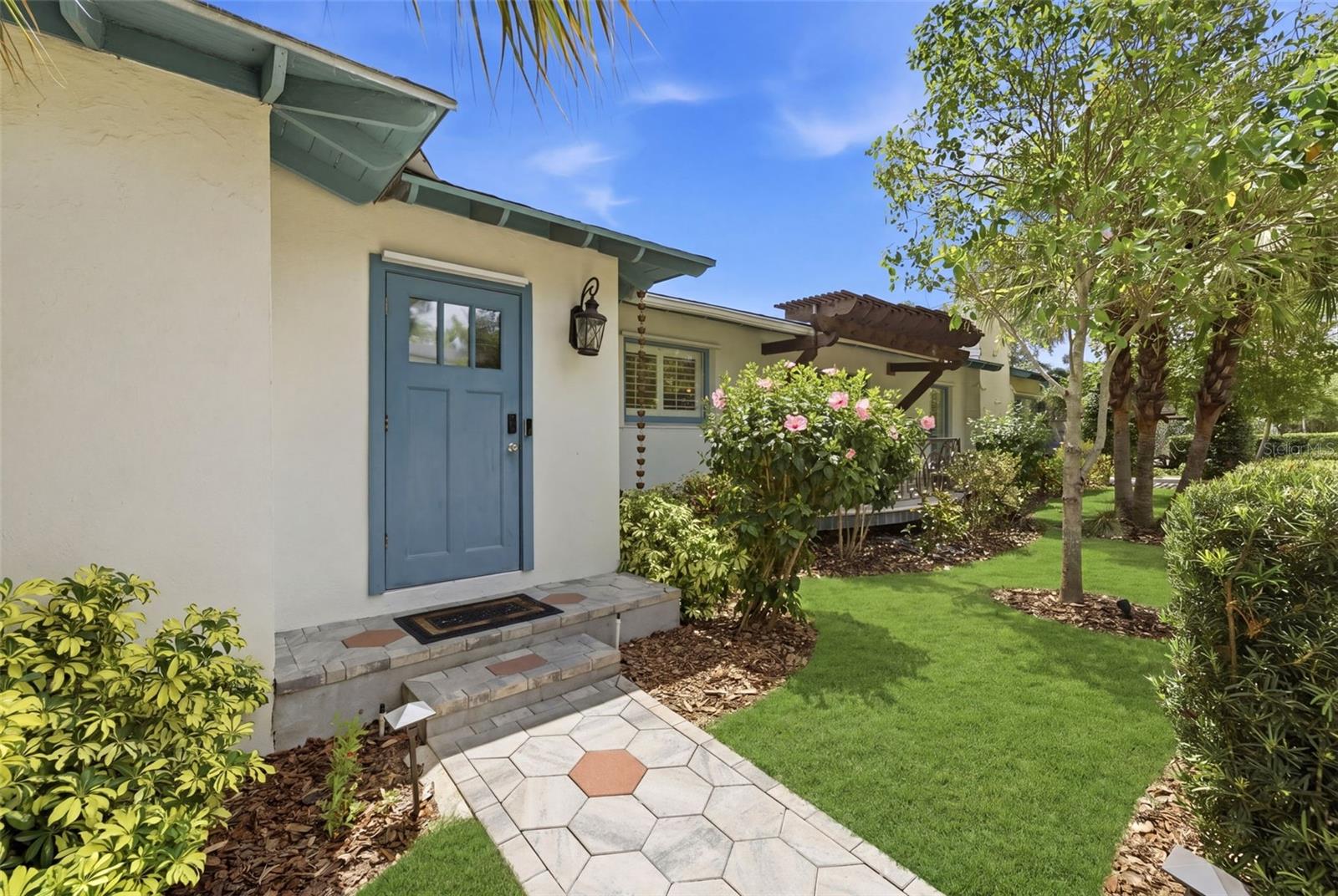 101 26TH AVE NE, ST PETERSBURG, FL, 33704