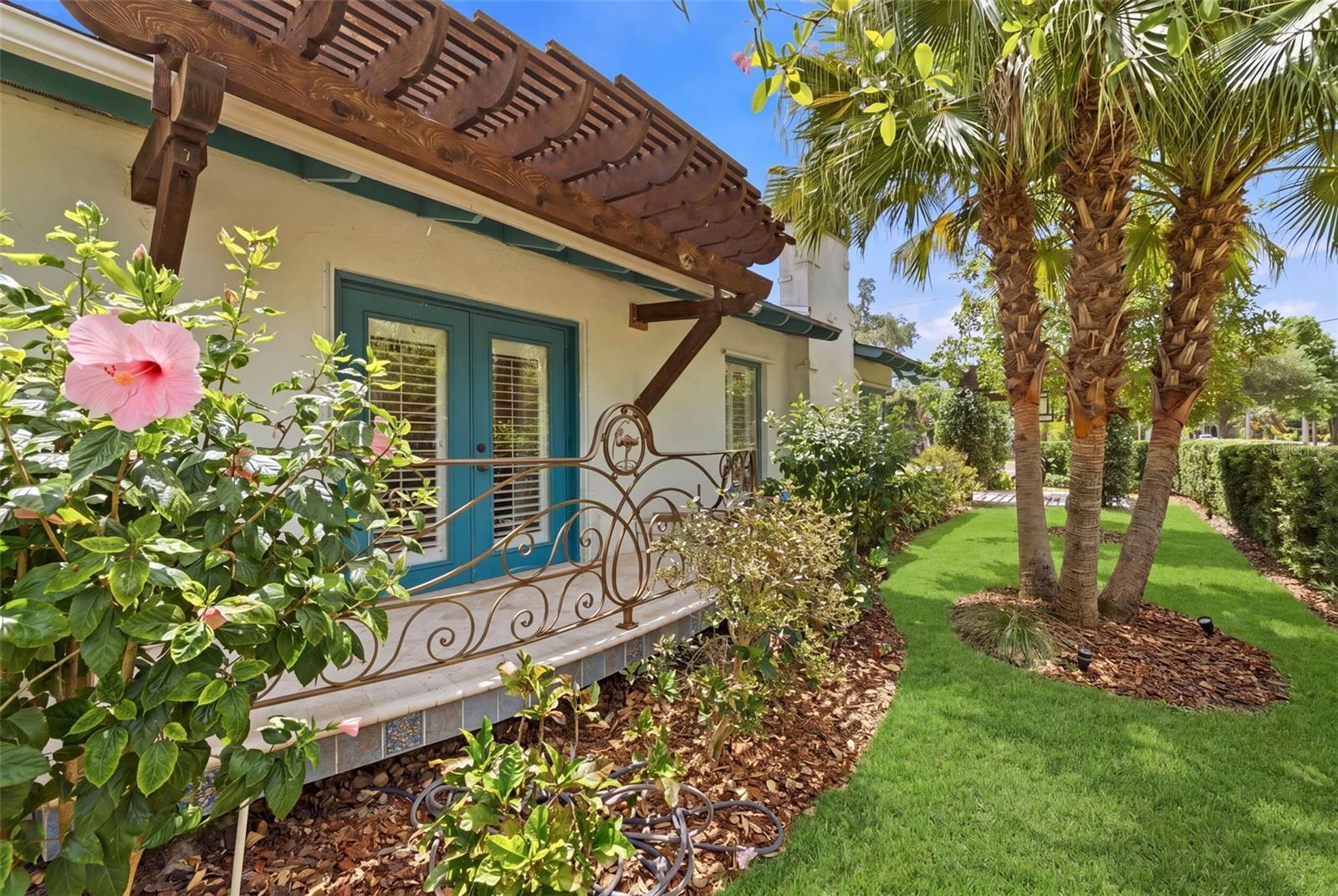 101 26TH AVE NE, ST PETERSBURG, FL, 33704