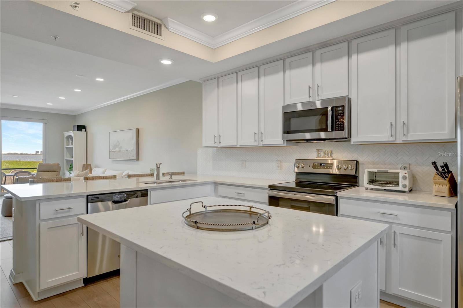 850 TIDEWATER SHORES LOOP #105, BRADENTON, FL, 34208