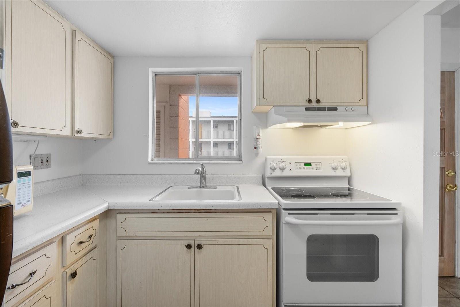 2326 CANAL DR #G25, BRADENTON, FL, 34207