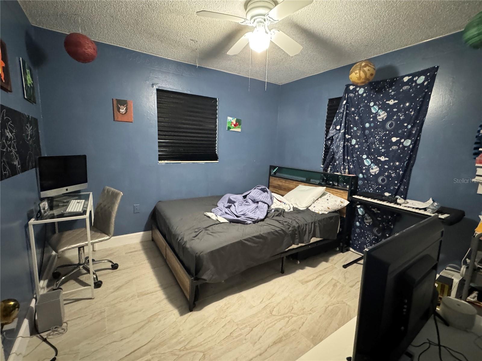 201 E BUCHANON AVE, ORLANDO, FL, 32809