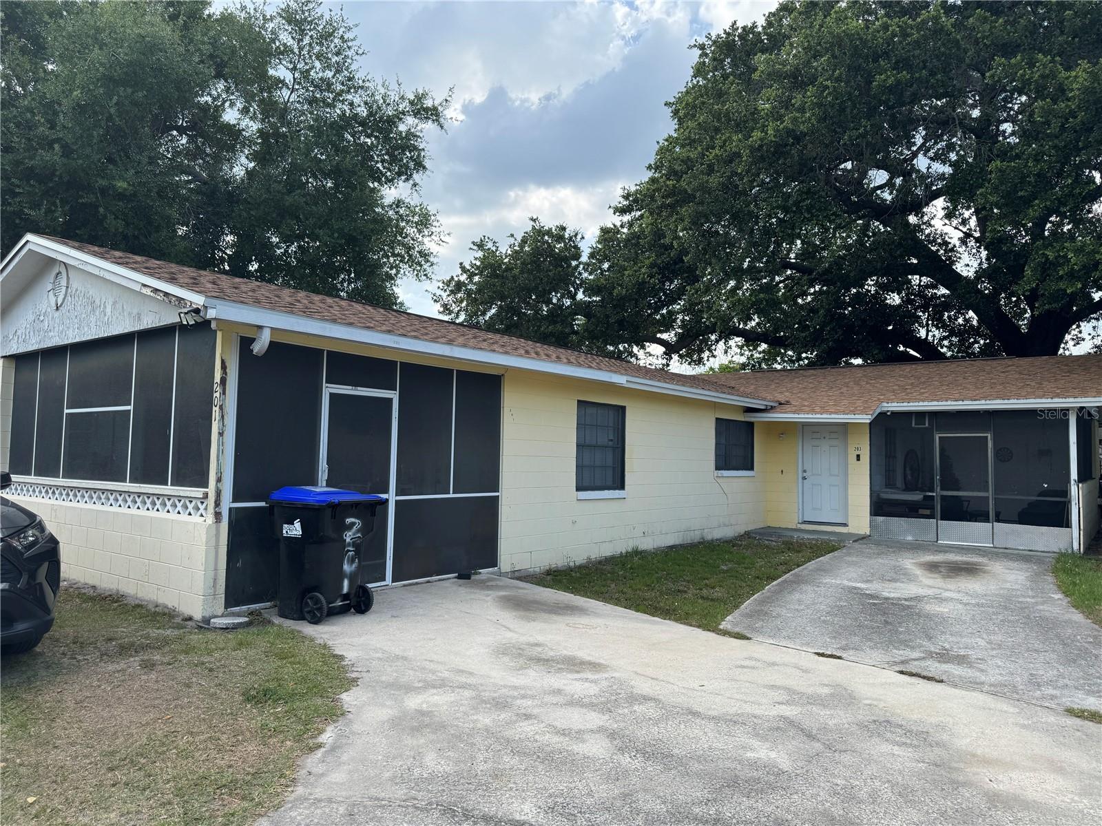 201 E BUCHANON AVE, ORLANDO, FL, 32809