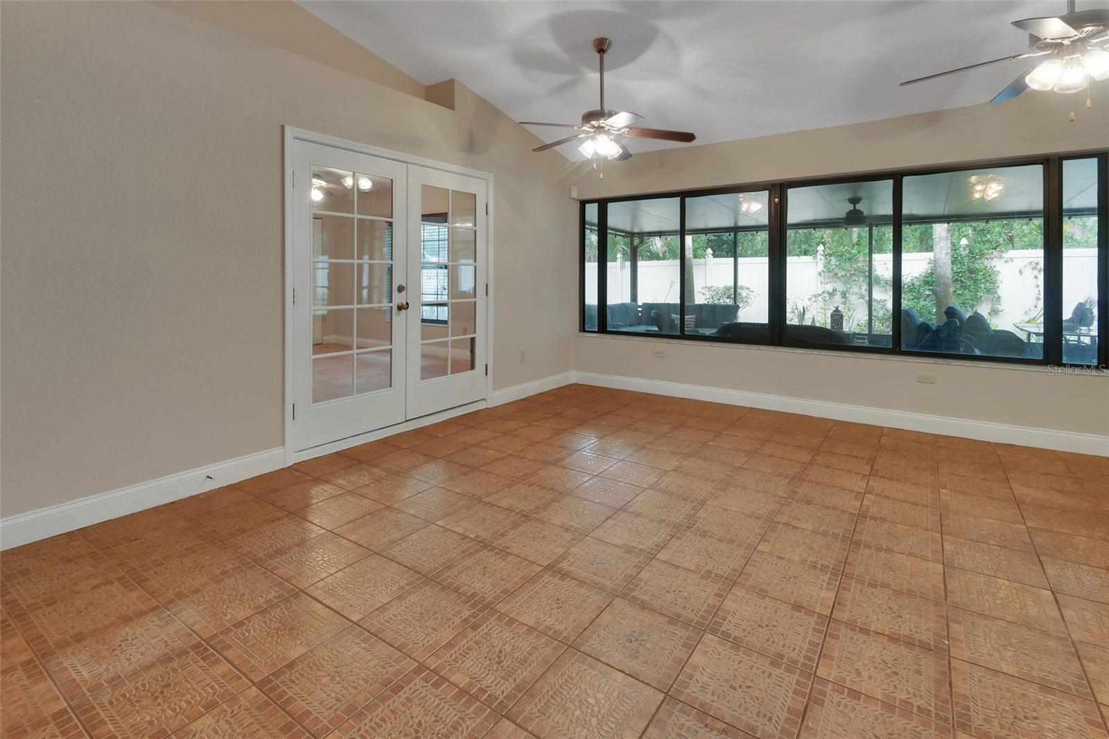 2575 GLEN DR, NEW SMYRNA BEACH, FL, 32168