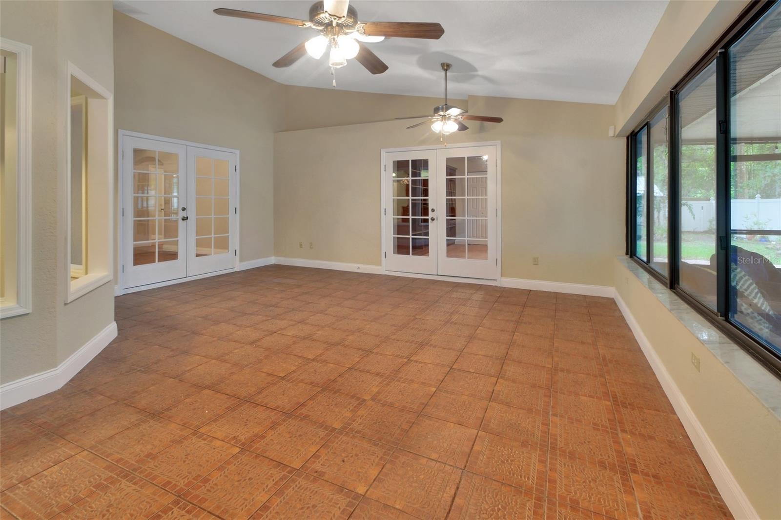 2575 GLEN DR, NEW SMYRNA BEACH, FL, 32168