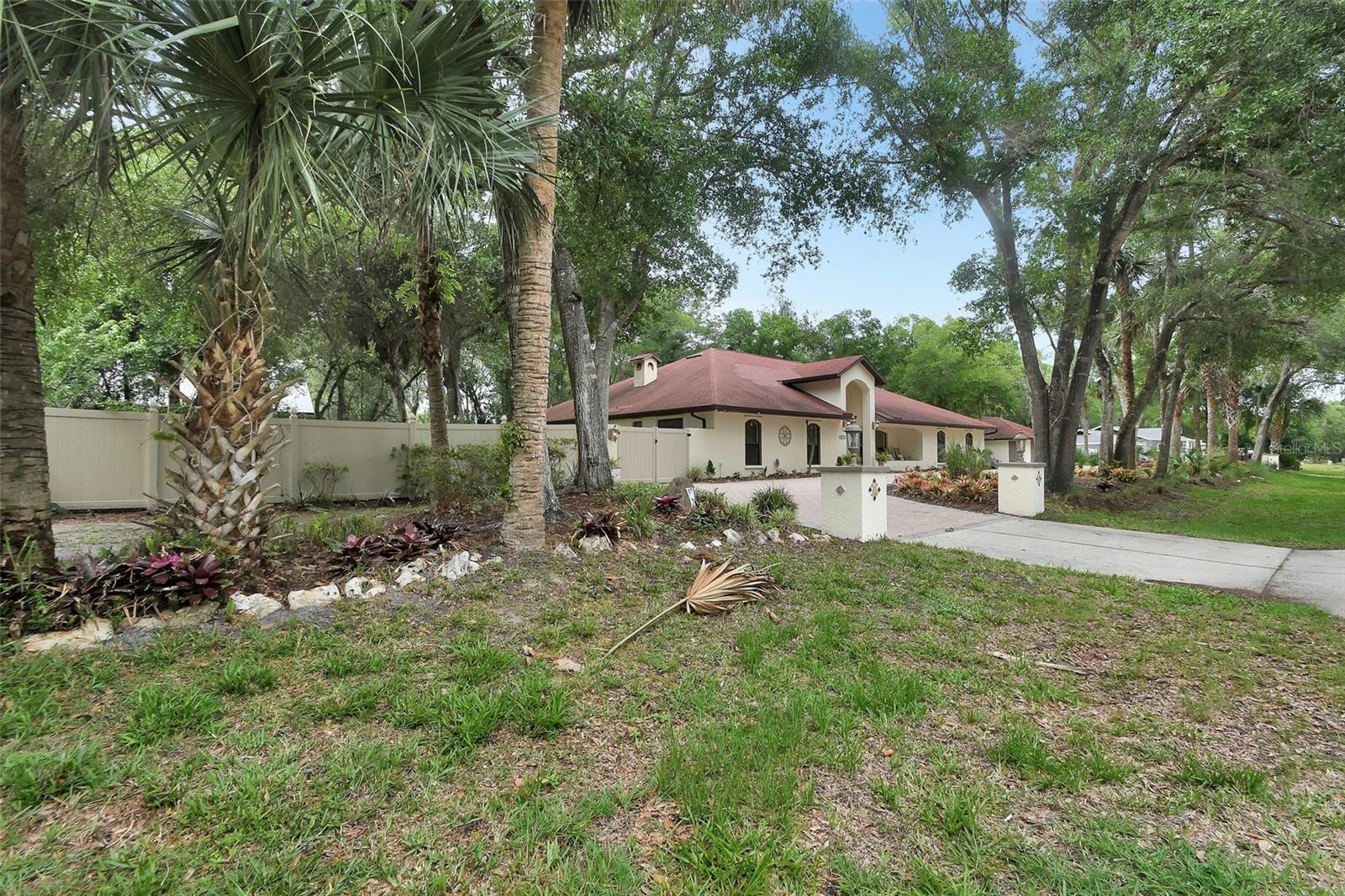 2575 GLEN DR, NEW SMYRNA BEACH, FL, 32168
