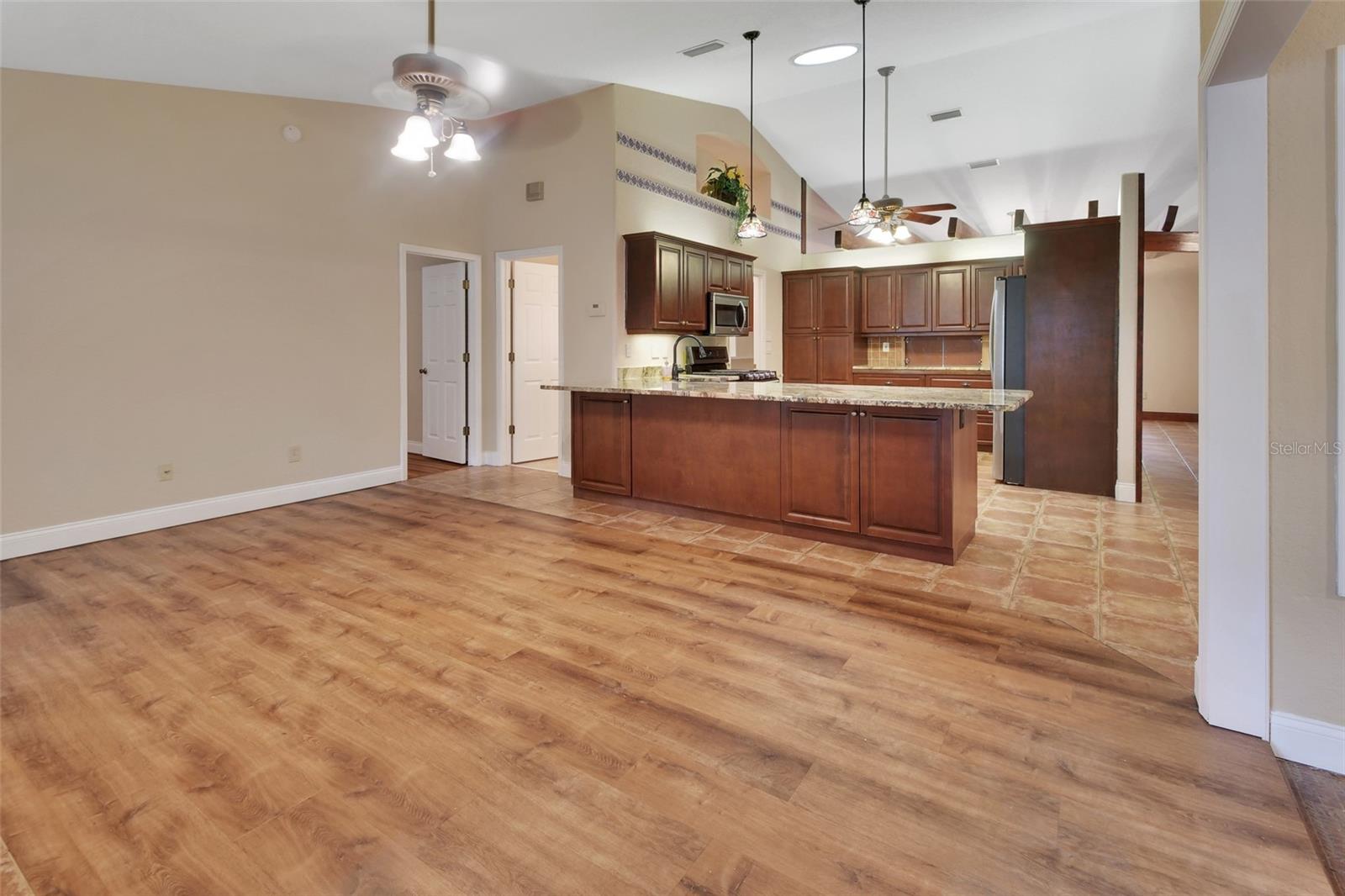 2575 GLEN DR, NEW SMYRNA BEACH, FL, 32168