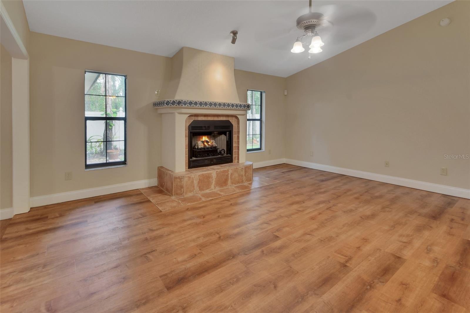 2575 GLEN DR, NEW SMYRNA BEACH, FL, 32168