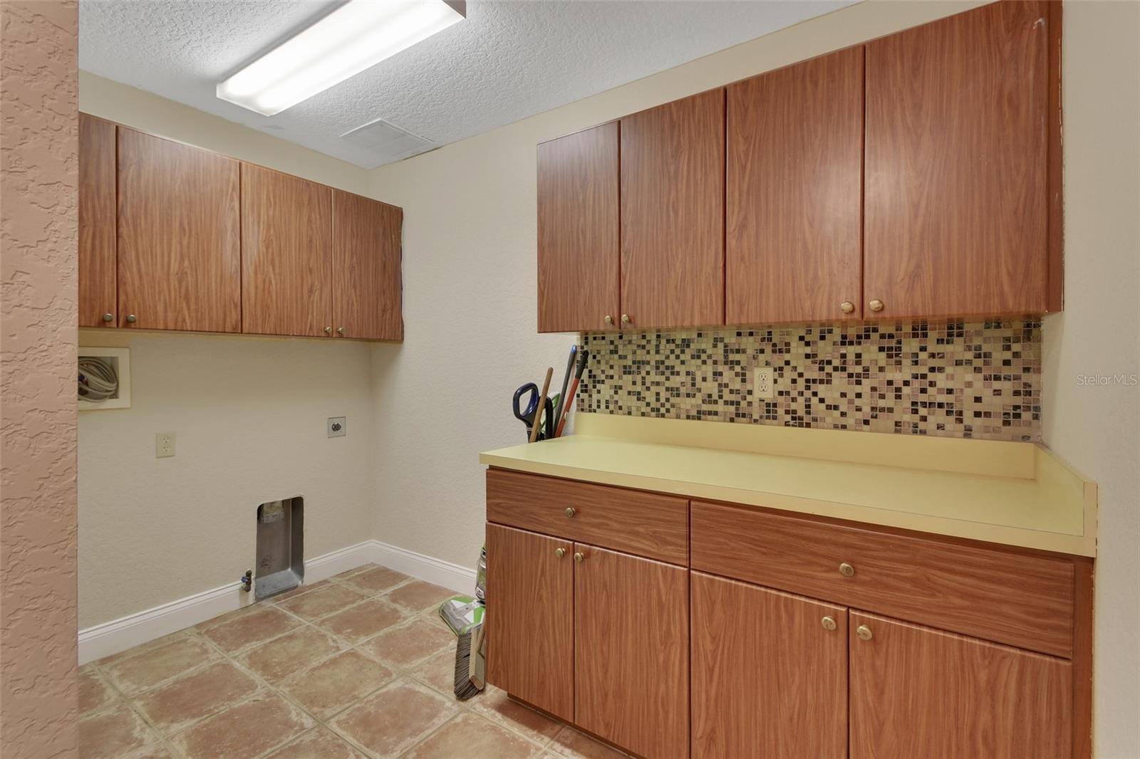 2575 GLEN DR, NEW SMYRNA BEACH, FL, 32168