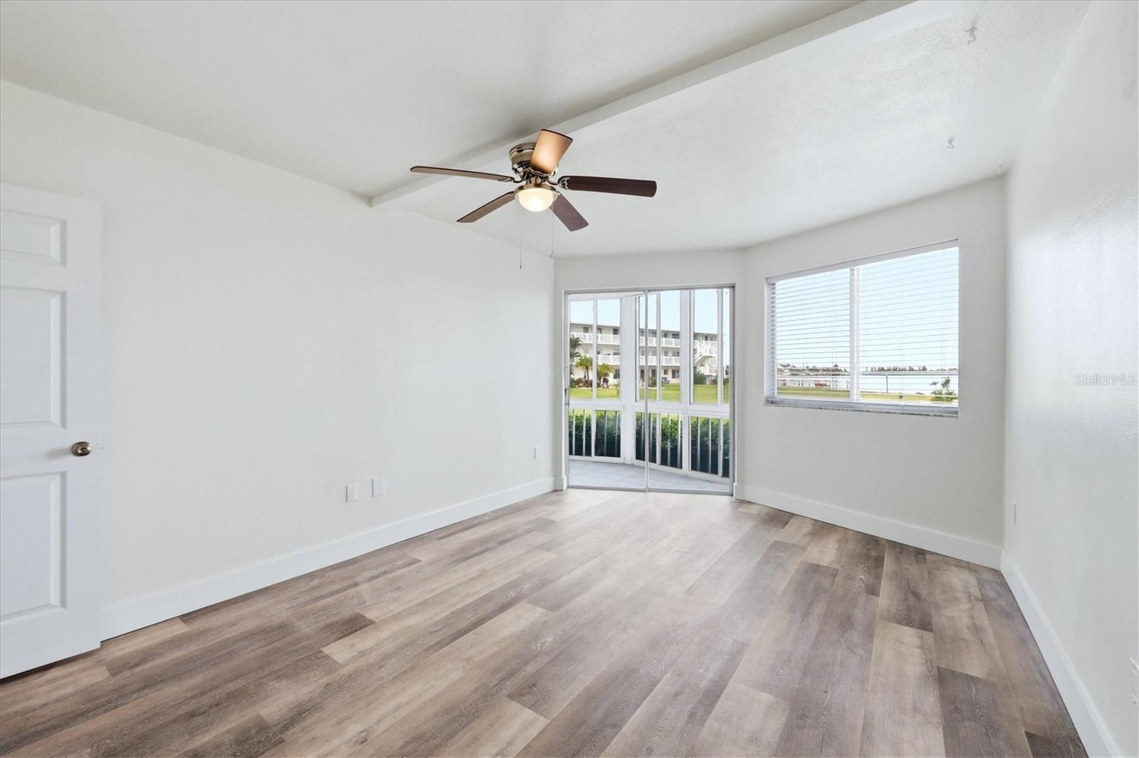 769 JOHN RINGLING BLVD #4, SARASOTA, FL, 34236