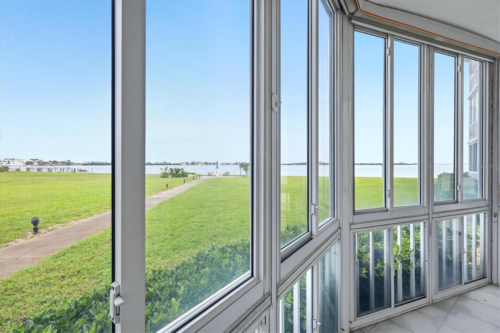 769 JOHN RINGLING BLVD #4, SARASOTA, FL, 34236
