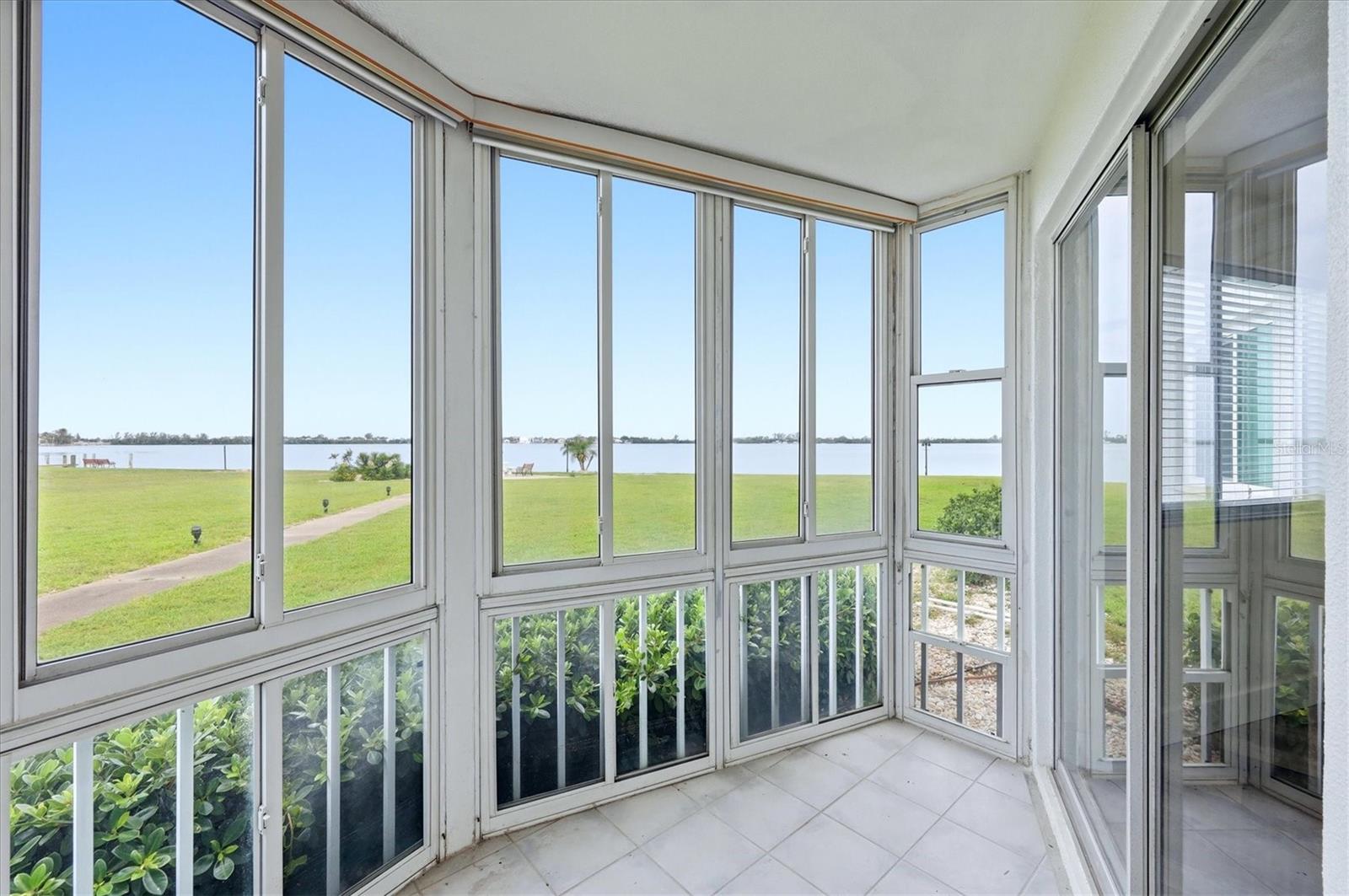769 JOHN RINGLING BLVD #4, SARASOTA, FL, 34236