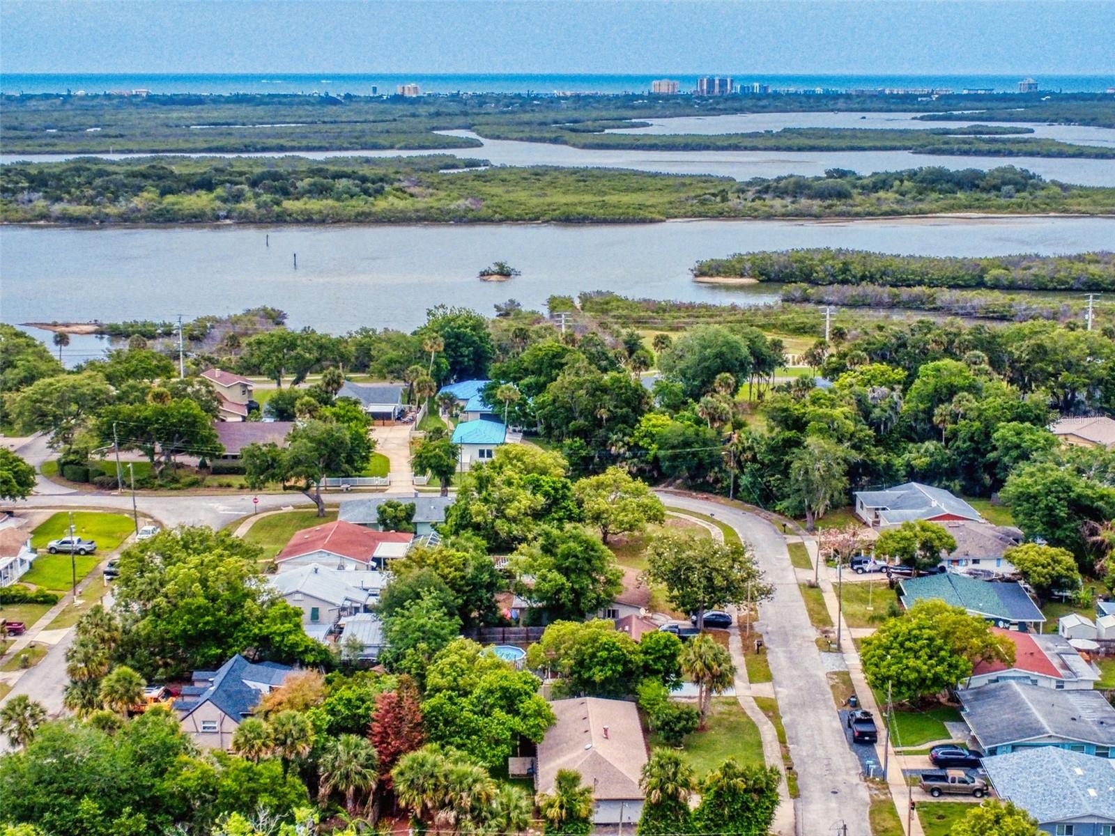 111 VALENCIA DR, EDGEWATER, FL, 32132
