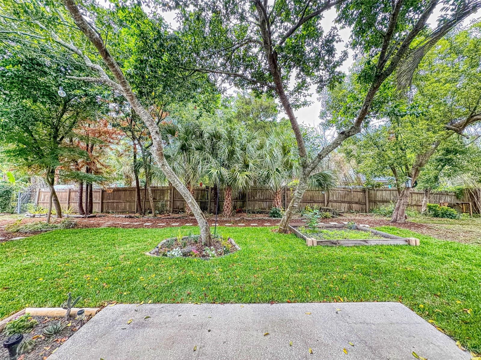 111 VALENCIA DR, EDGEWATER, FL, 32132
