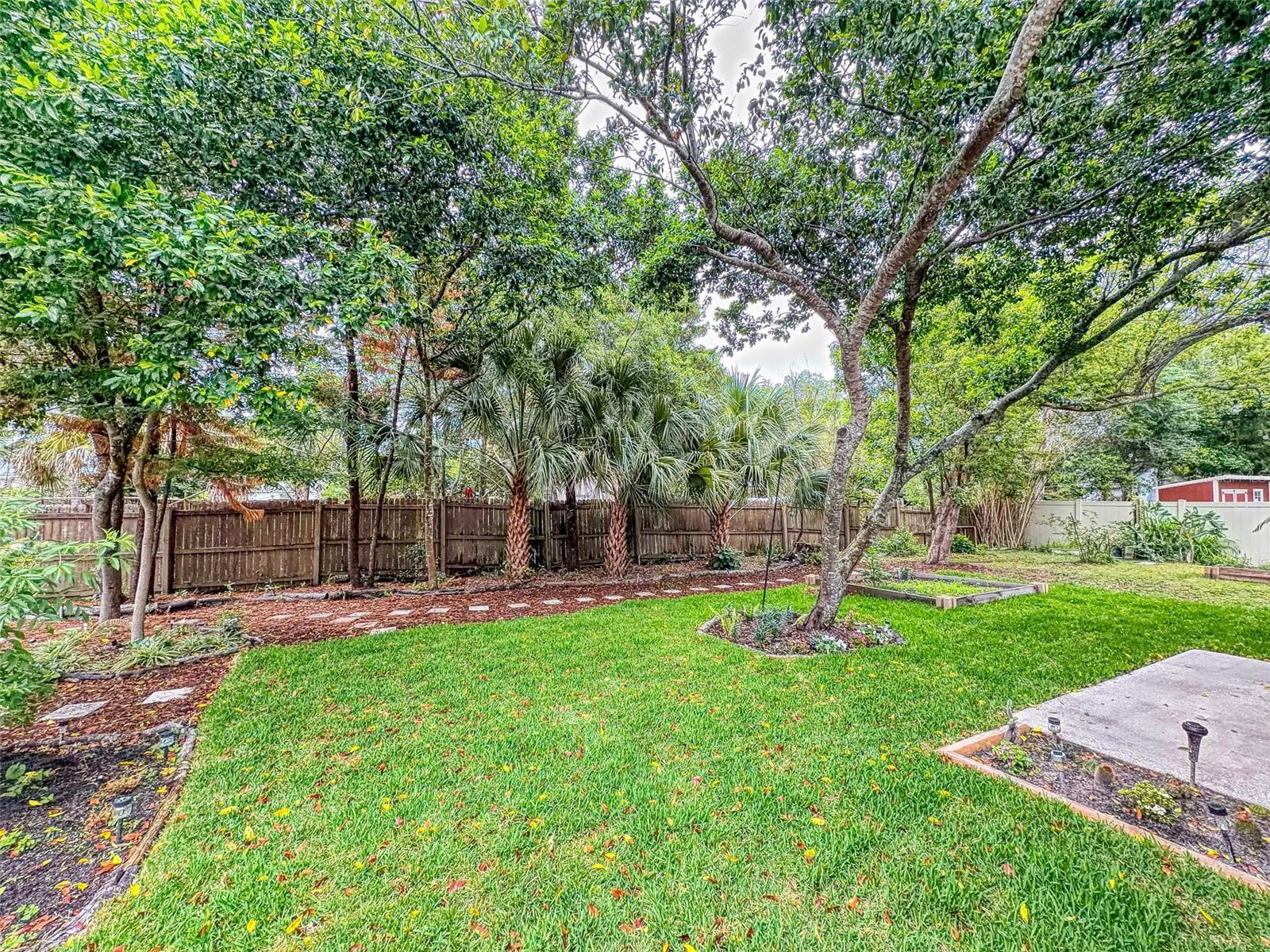 111 VALENCIA DR, EDGEWATER, FL, 32132