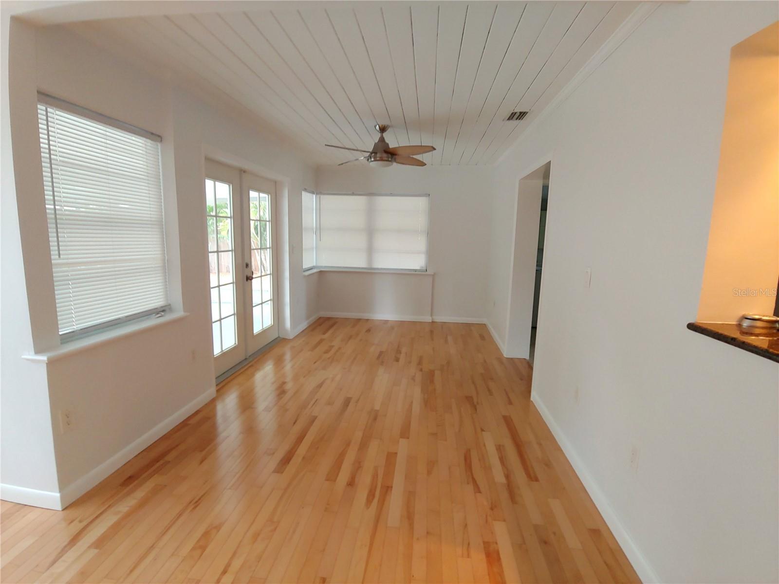 5015 EASTCHESTER DR, SARASOTA, FL, 34234